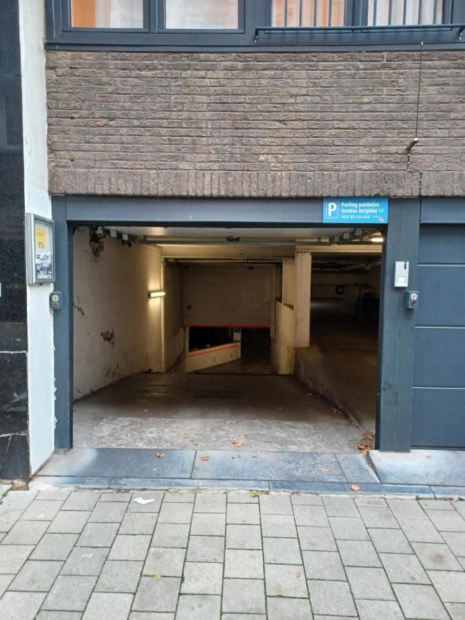 The Banker Antwerpen - Free Parking Apartment ภายนอก รูปภาพ